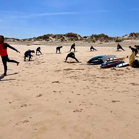 Da Silva Surfcamp 4 Bettzimmer Mit Fruehstueck Oda ve Kahvaltı
