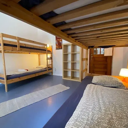 Oda ve Kahvaltı Da Silva Surfcamp 4 Bettzimmer Mit Fruehstueck