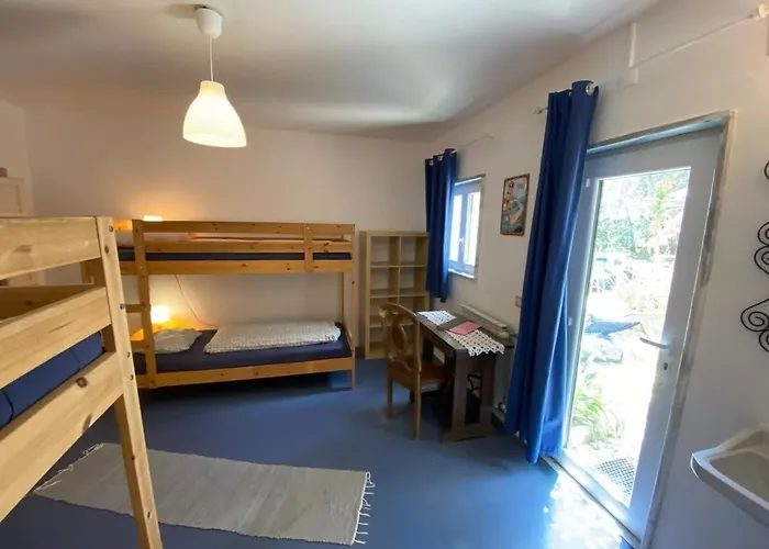 Da Silva Surfcamp 4 Bettzimmer Mit Fruehstueck Lourinha (Lisbon)