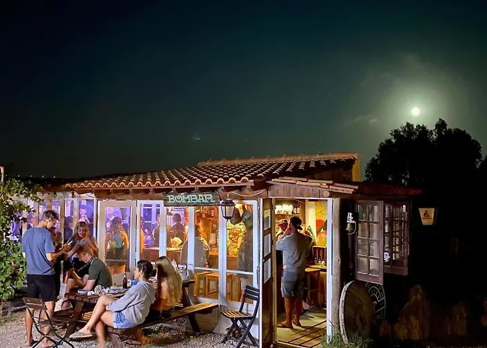 Da Silva Surfcamp 4 Bettzimmer Mit Fruehstueck Lourinha (Lisbon)